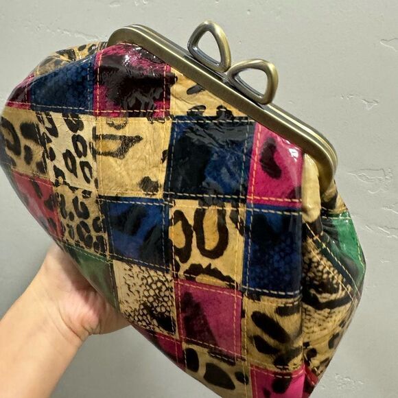 Colorful Handmade Cowhide Bowknot Kisslock Clutch/Crossbody with 2 Chain Styles - Picture 13 of 16